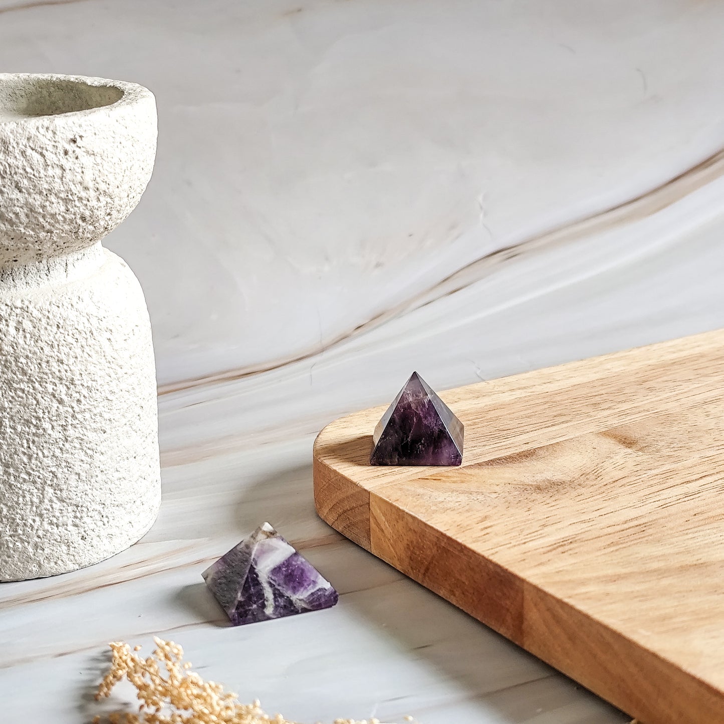 Pyramide en améthyste