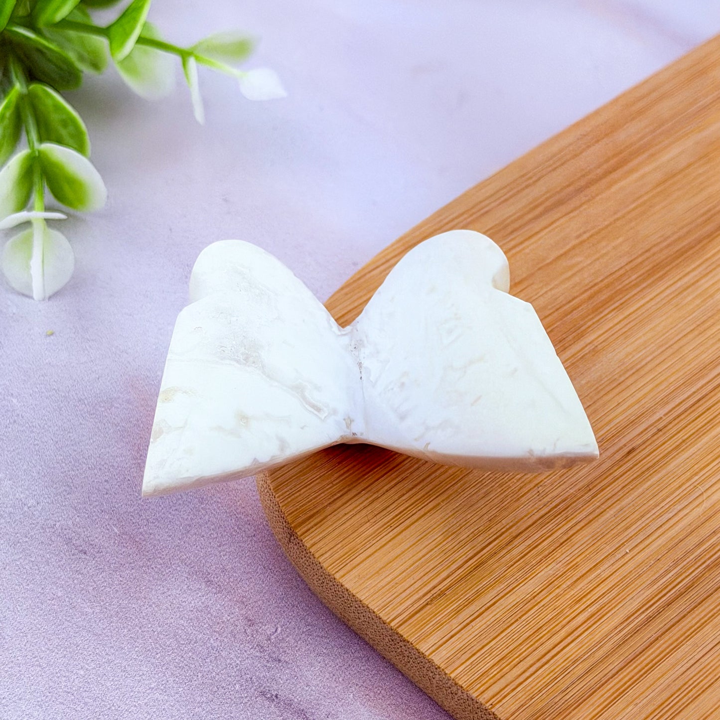 Papillon en agate blanche