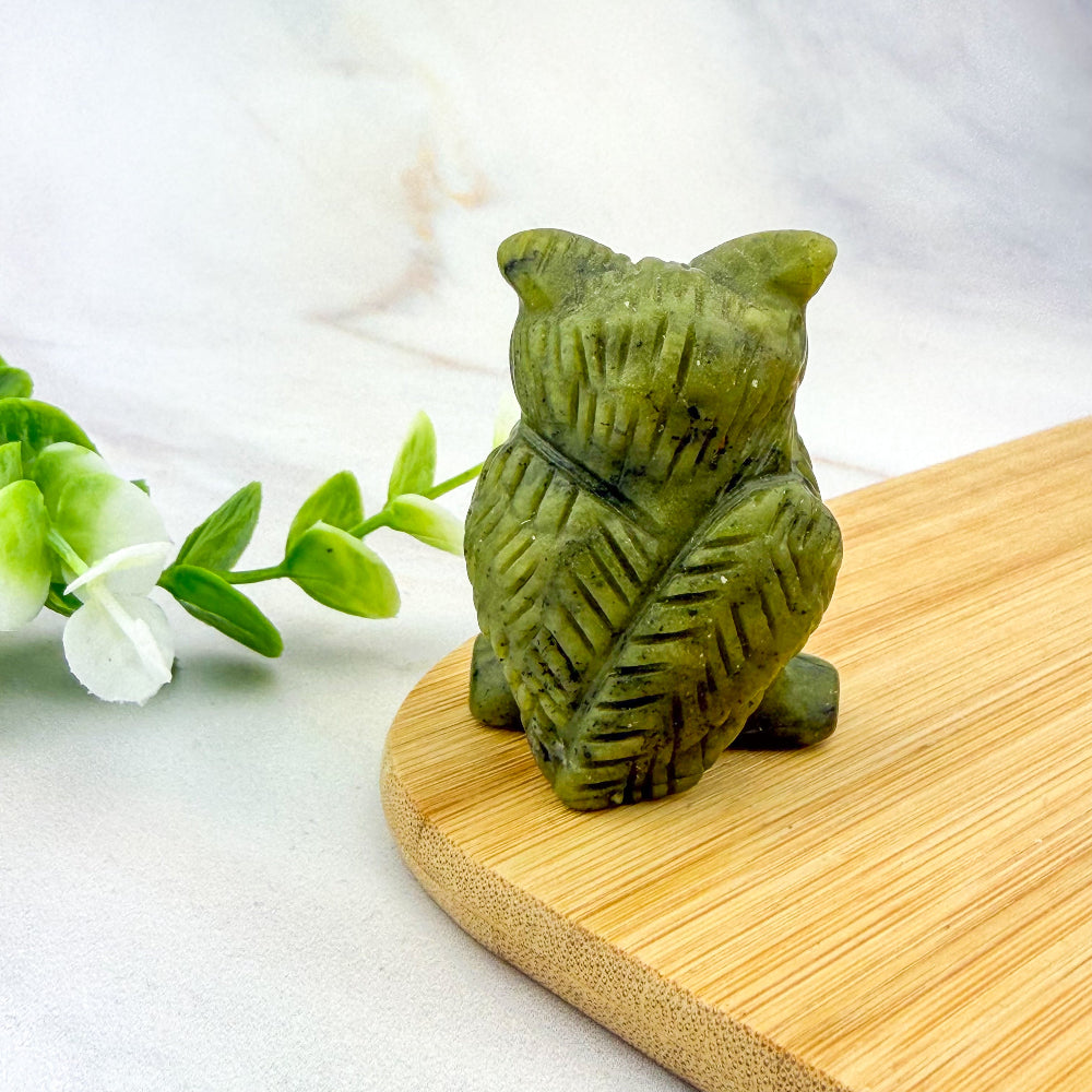 chouette en jade néphrite