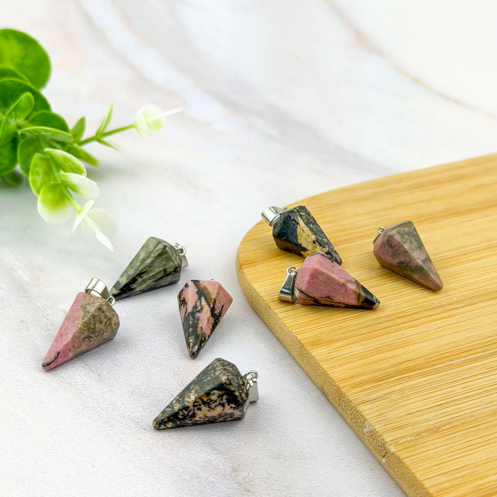 pendentif pointe en rhodonite