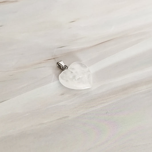 pendentif coeur en cristal de roche