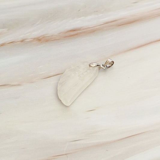 pendentif aile d'ange en cristal de roche