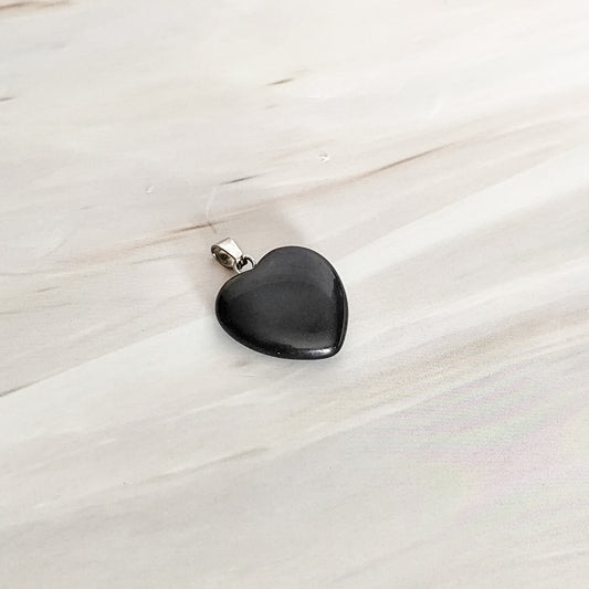 pendentif coeur en obsidienne noire