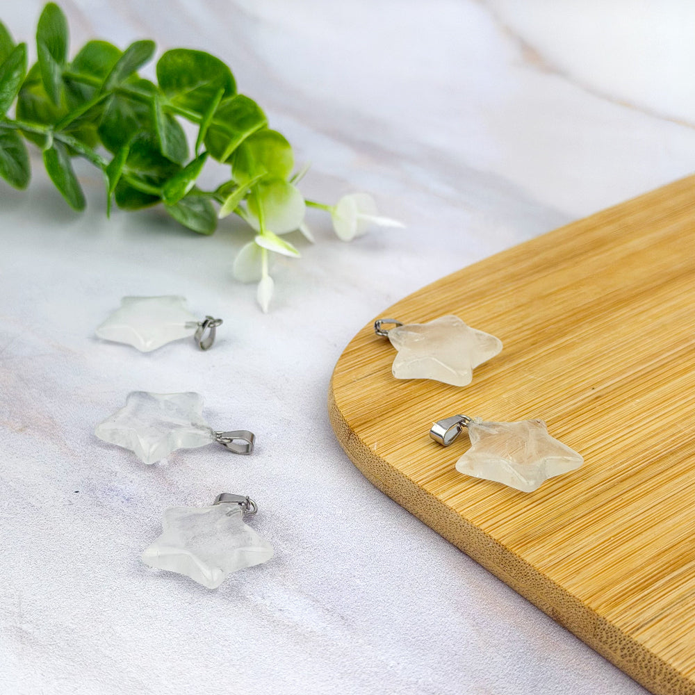 Pendentif étoile en cristal de roche