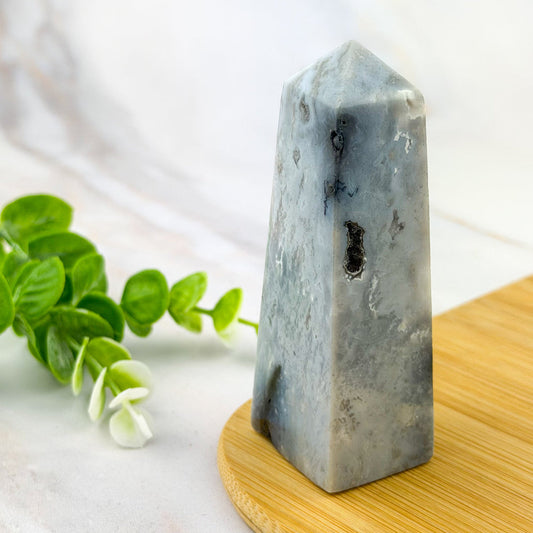 Agate Bleue Pacifique : La pierre qui apaise vos émotions