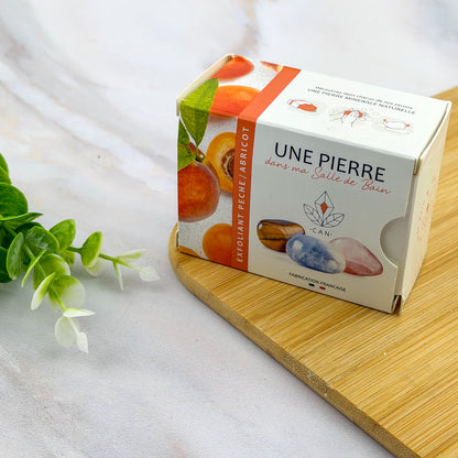 savon avec pierre minérale