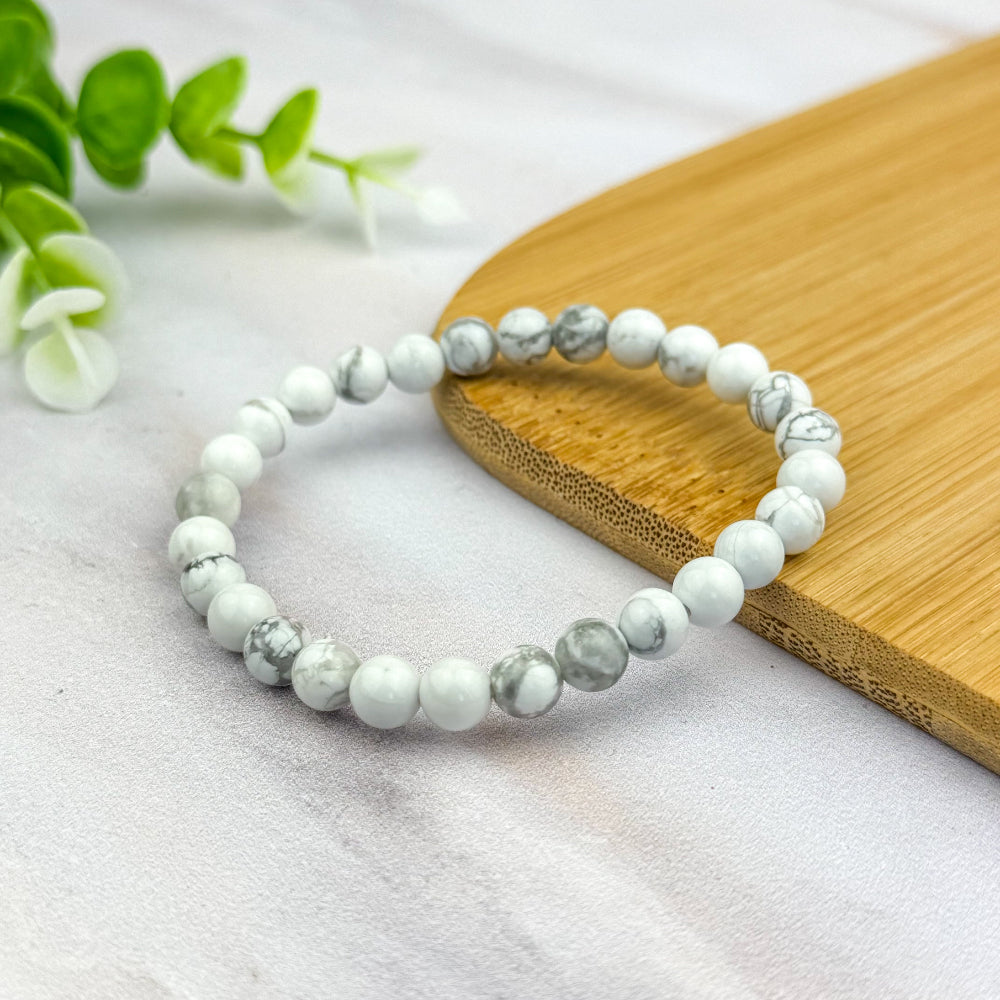 bracelet boule 6 mm en howlite blanche
