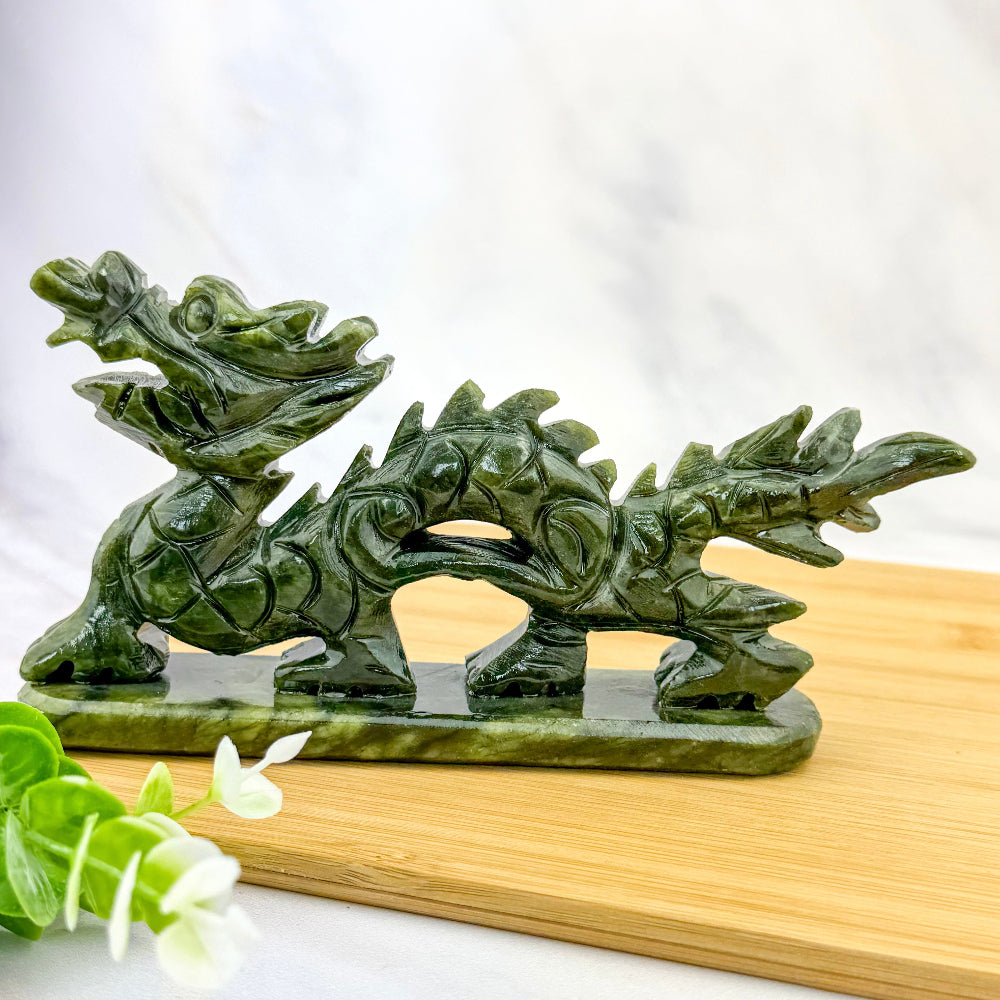 dragon à poser en jade néphrite