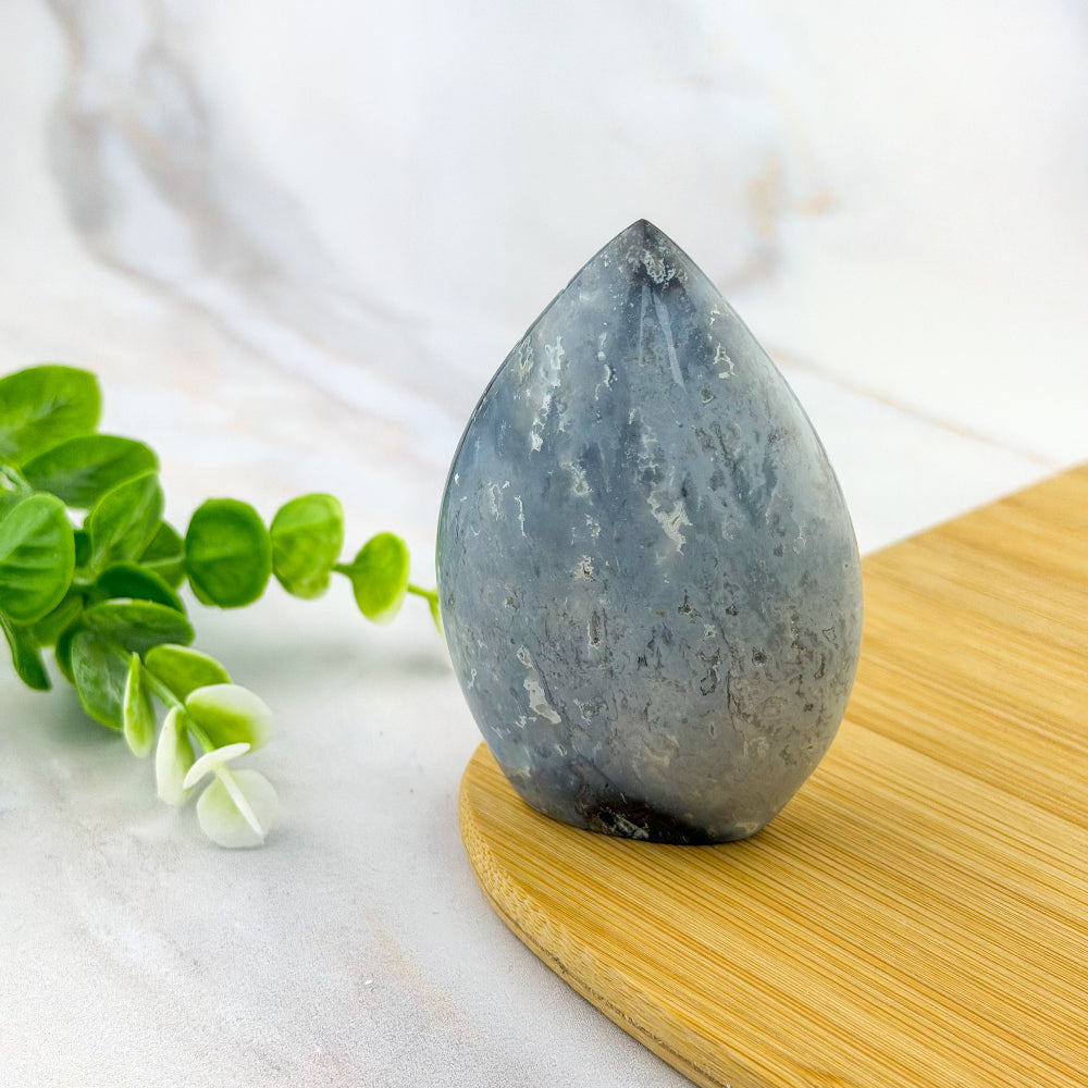 Flamme goutte en agate bleue du pacifique