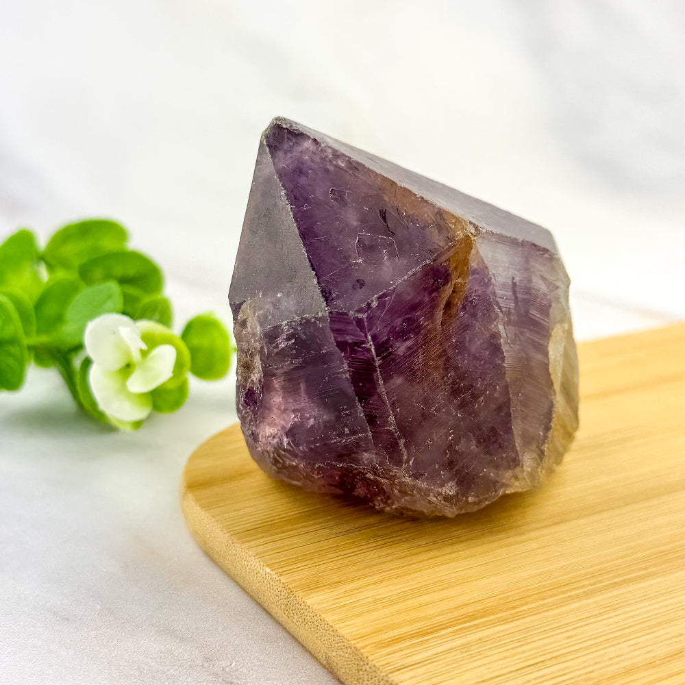 Pointe brute en améthyste du brésil