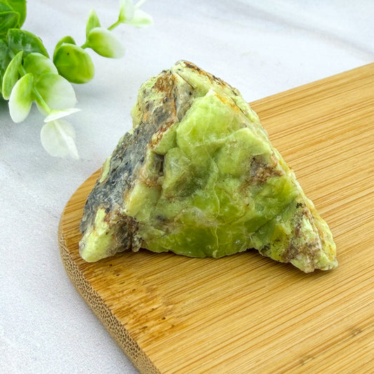 pierre brute en opale verte