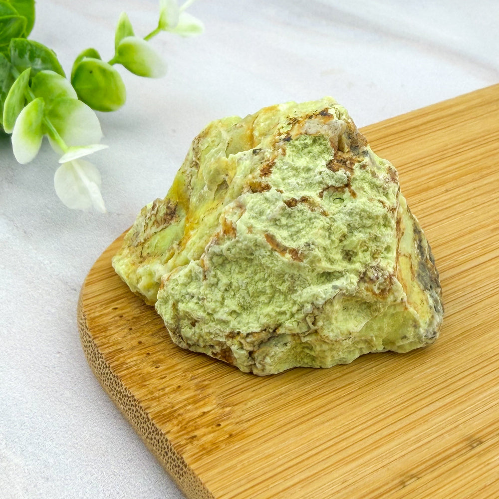 pierre brute en opale verte 