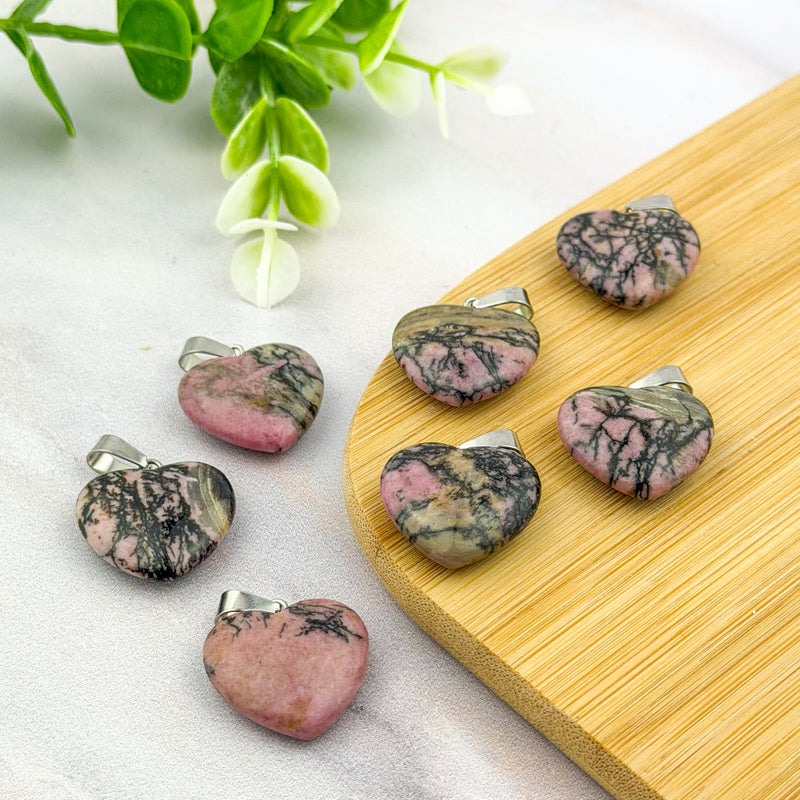 Pendentif coeur en Rhodonite
