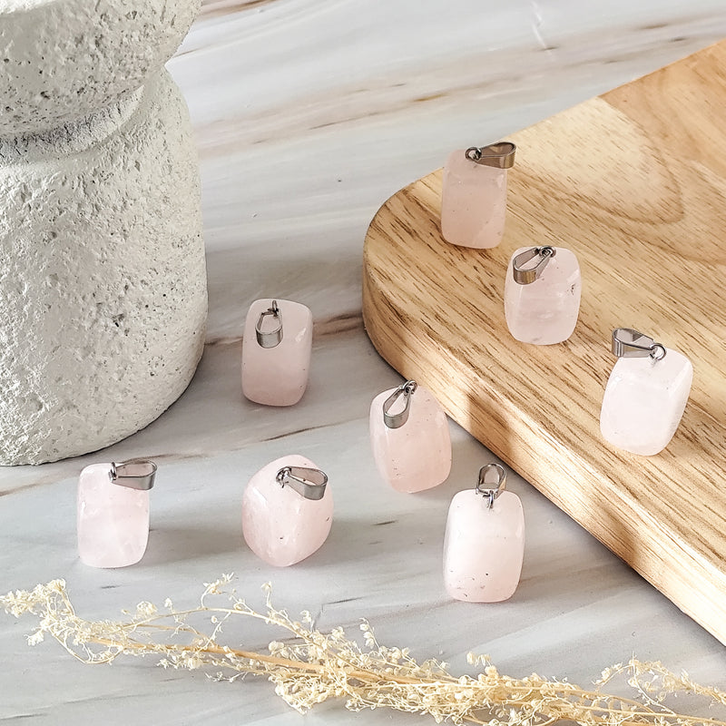 Pendentif rectangle en Quartz Rose
