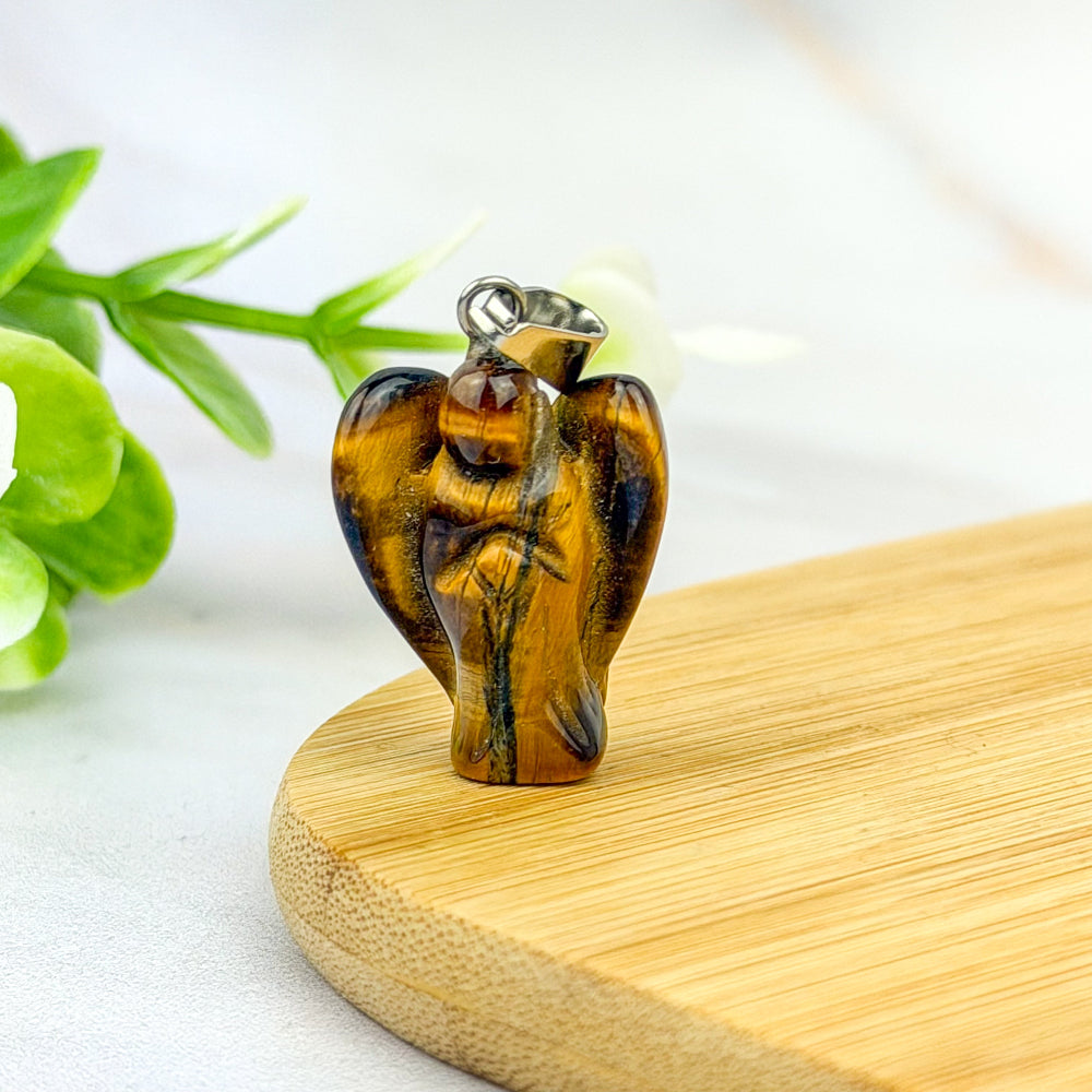 Ange en pierre naturelle d'oeil de tigre