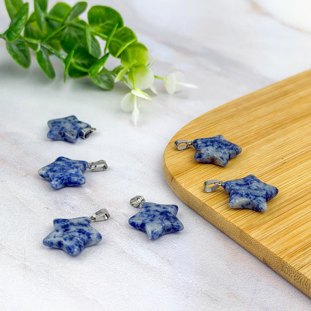 Pendentif étoile en sodalite