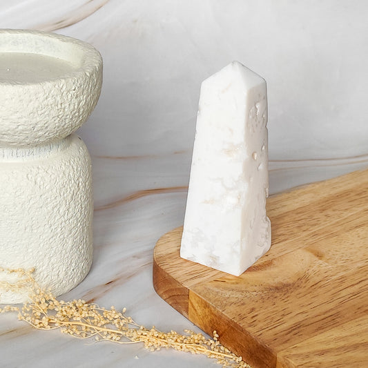 Pointe en Agate Blanche – Sérénité et Clarté