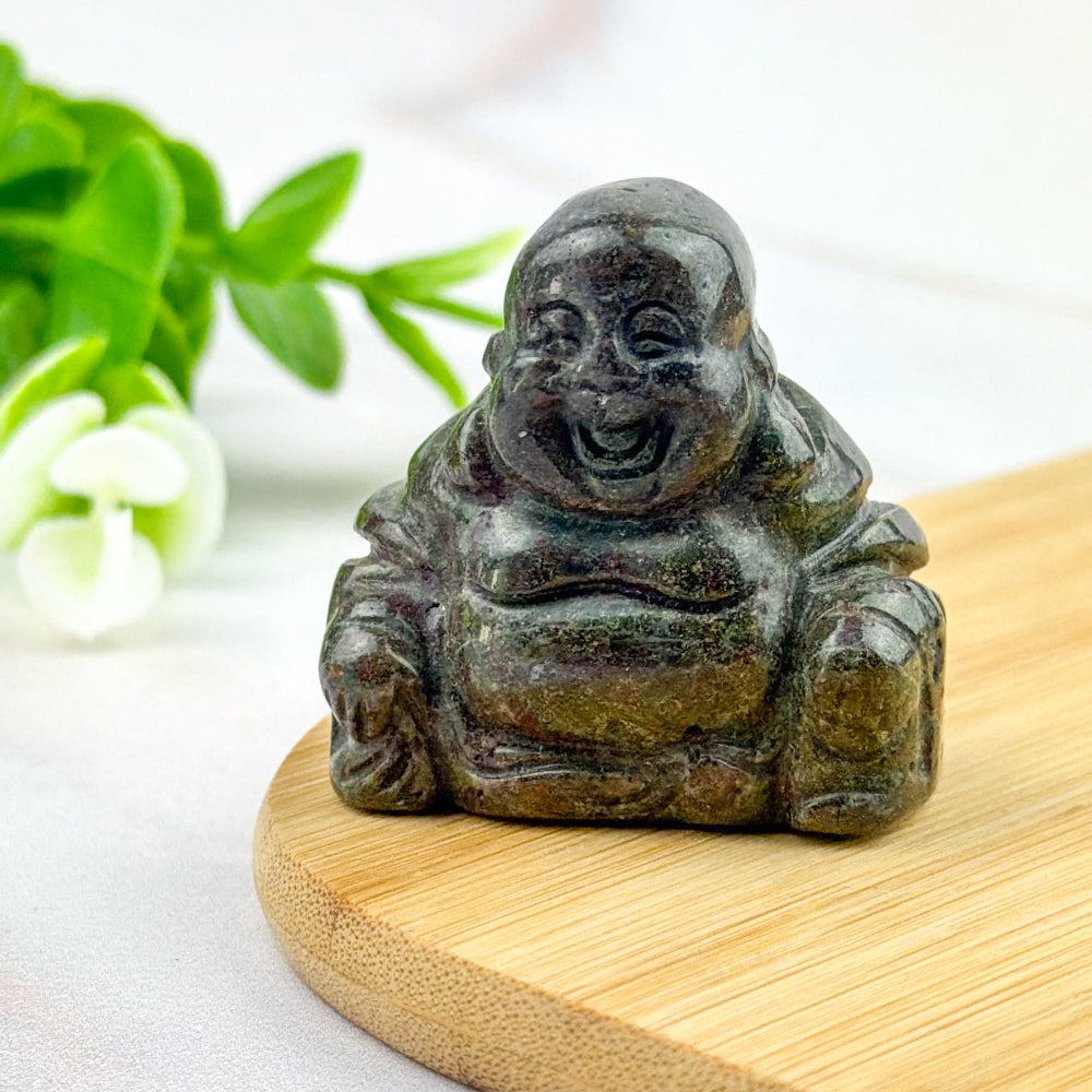 bouddha rieur en jaspe sang de dragon