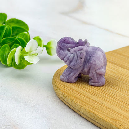 éléphant en lépidolite