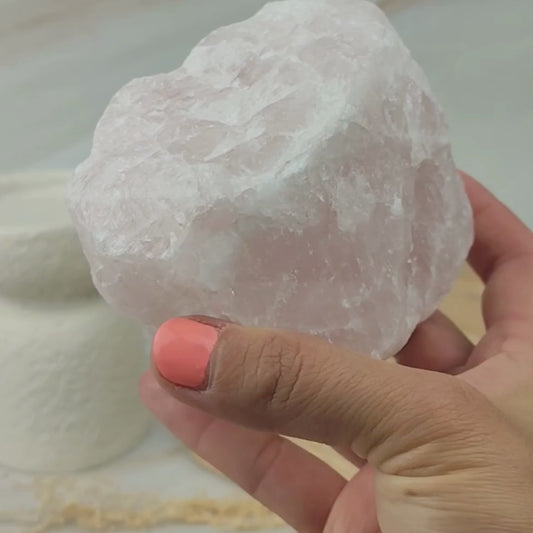 Quartz Rose – Amour, Sérénité et Harmonie Émotionnelle