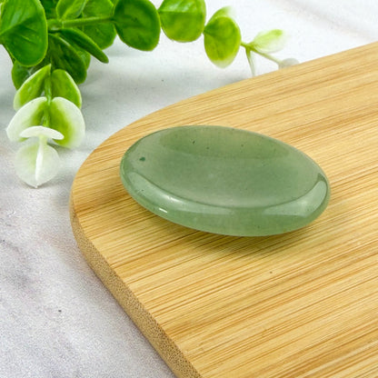 galet incurvé en aventurine verte